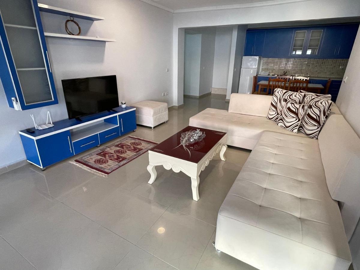 Wave Apartments Saranda Bagian luar foto