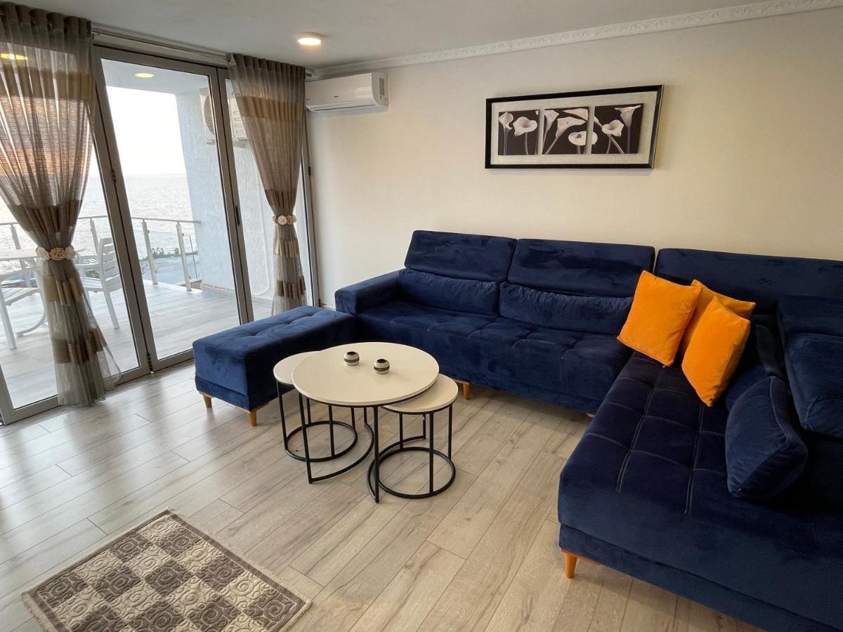 Wave Apartments Saranda Bagian luar foto