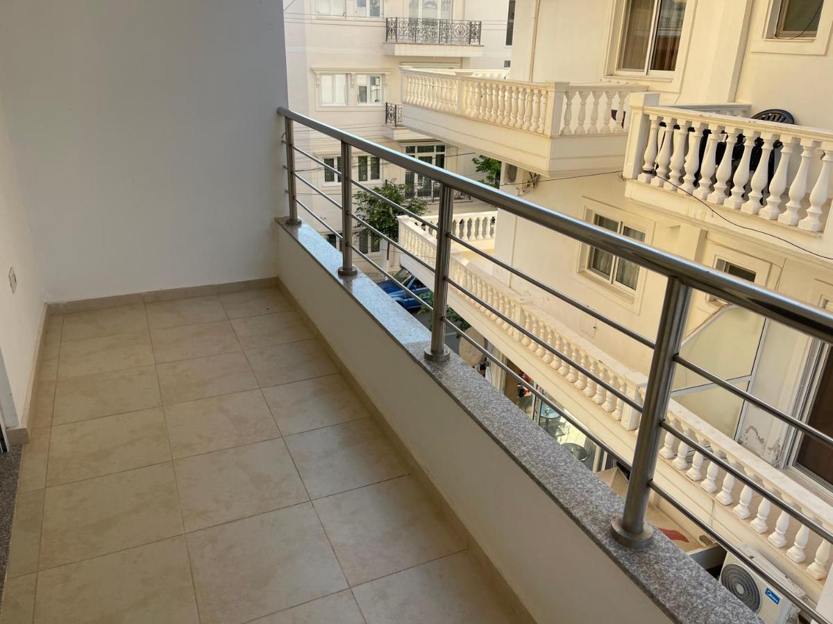 Wave Apartments Saranda Bagian luar foto